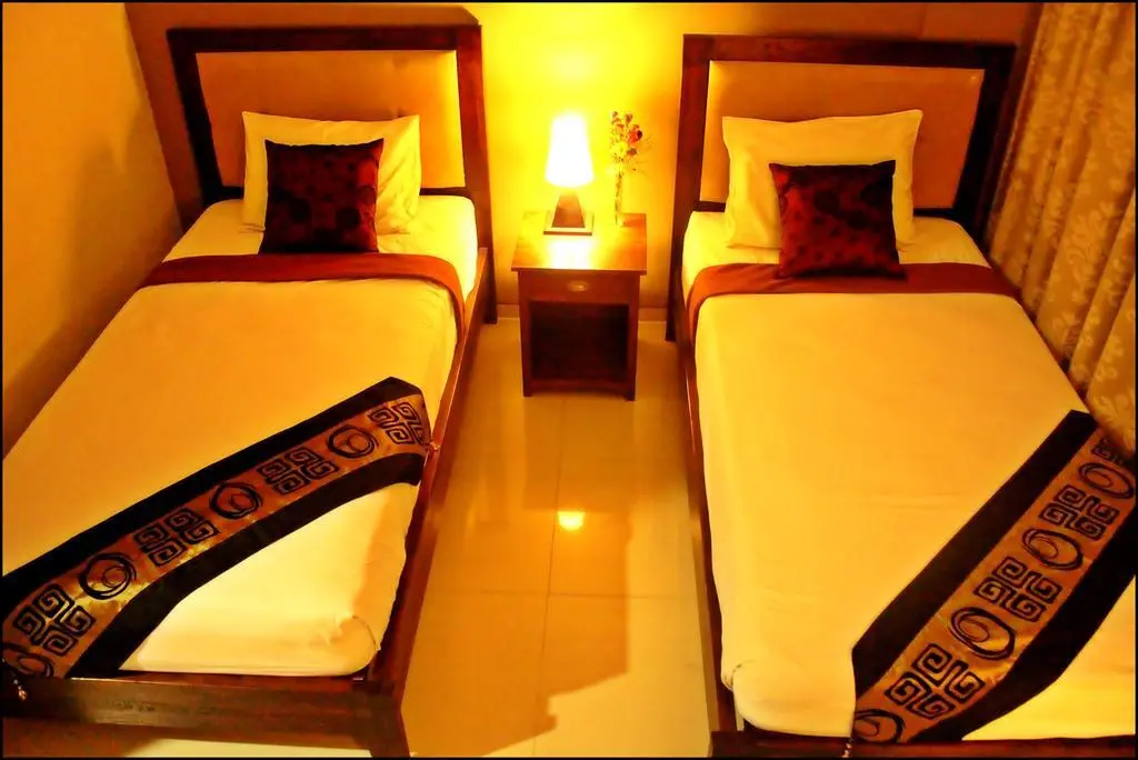 Джокьякарта: Summer Season Hotel
