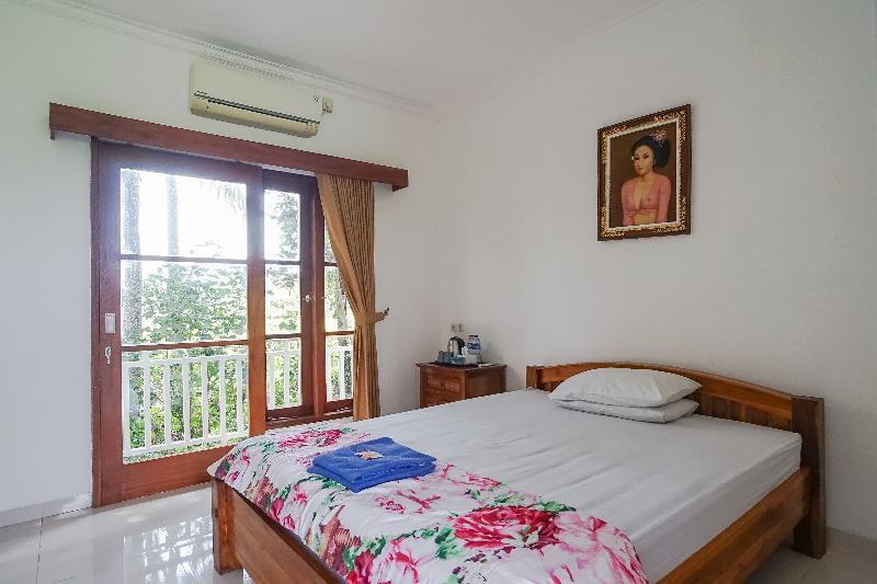 Блахбату: Nirmala Guest House