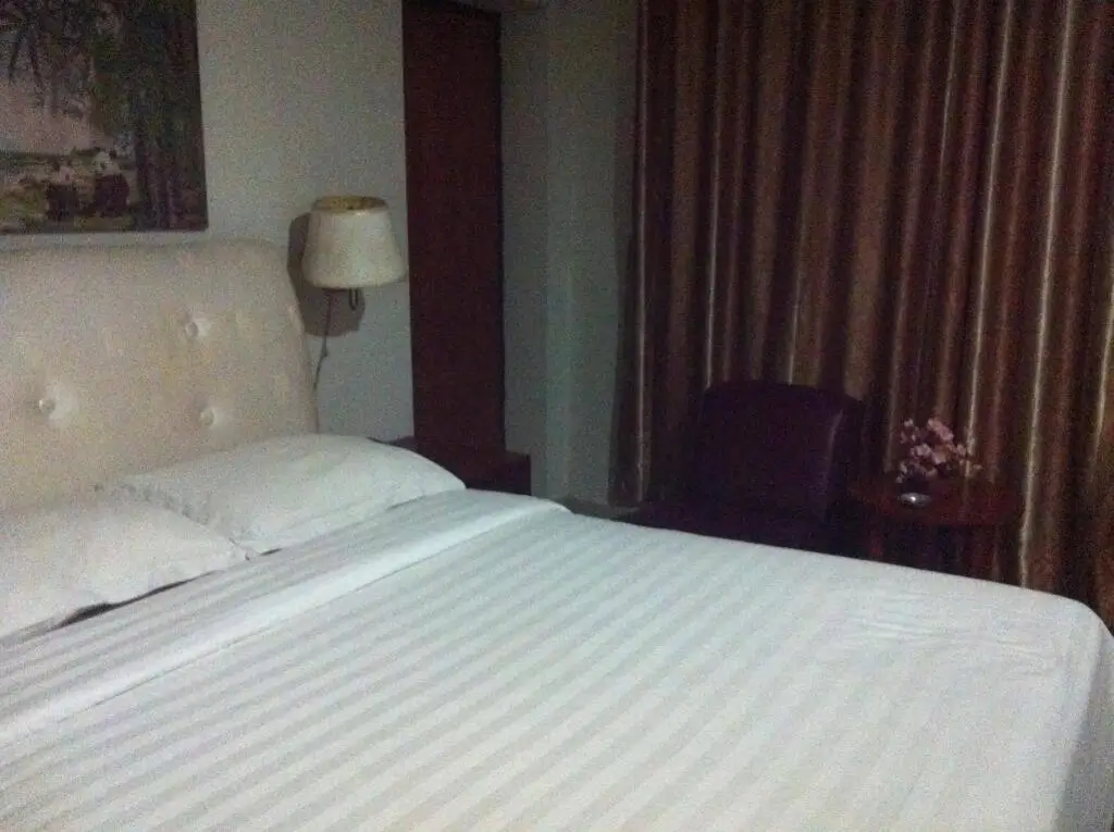 Манадо: Manado Plaza Hotel