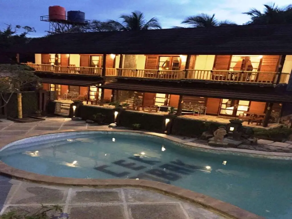 Сикакак: Grand Desa Resort