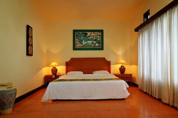 Табанан: Dewi Sinta Hotel and Restaurant