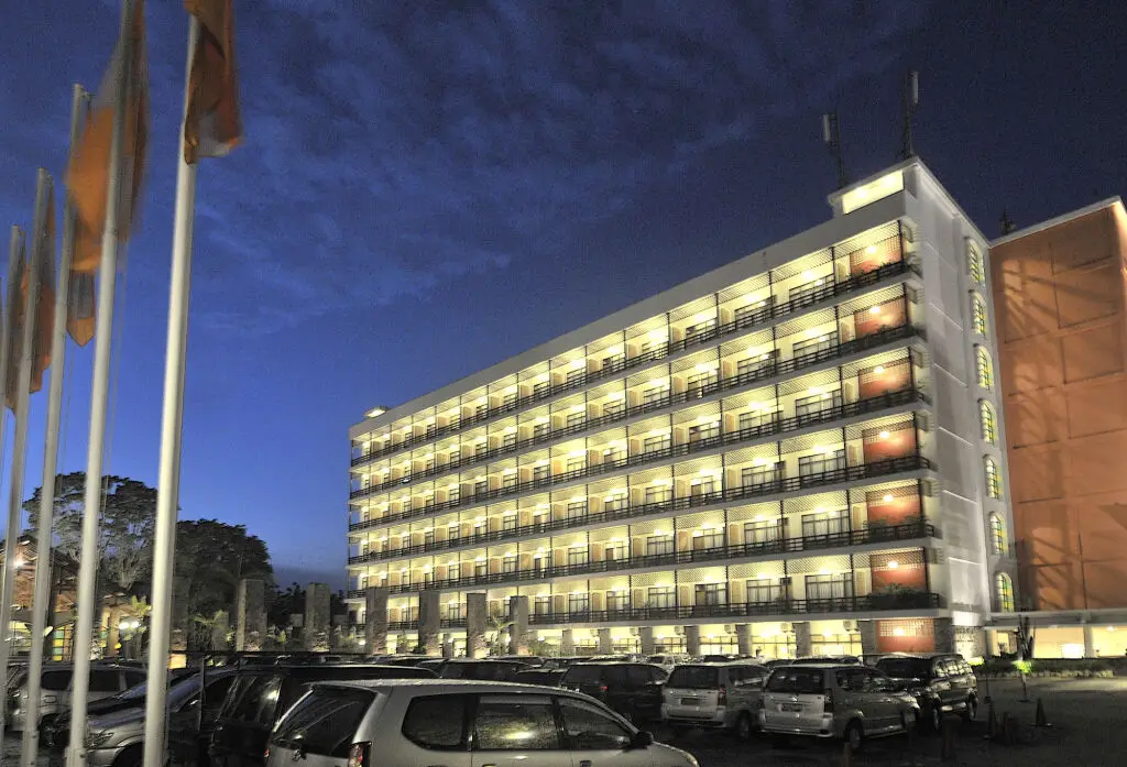 Mesra Business & Resort Hotel — фото 1