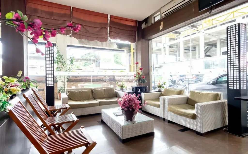 Медан: Capital O 2023 Medan Ville Hotel