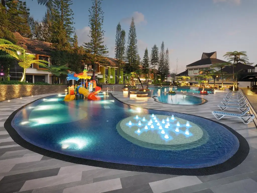 Берастаги: Mikie Holiday Resort & Hotel