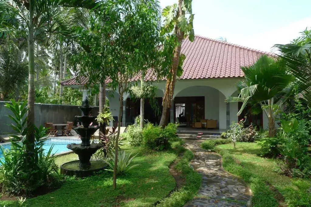Сукасада: Villa Kelapa