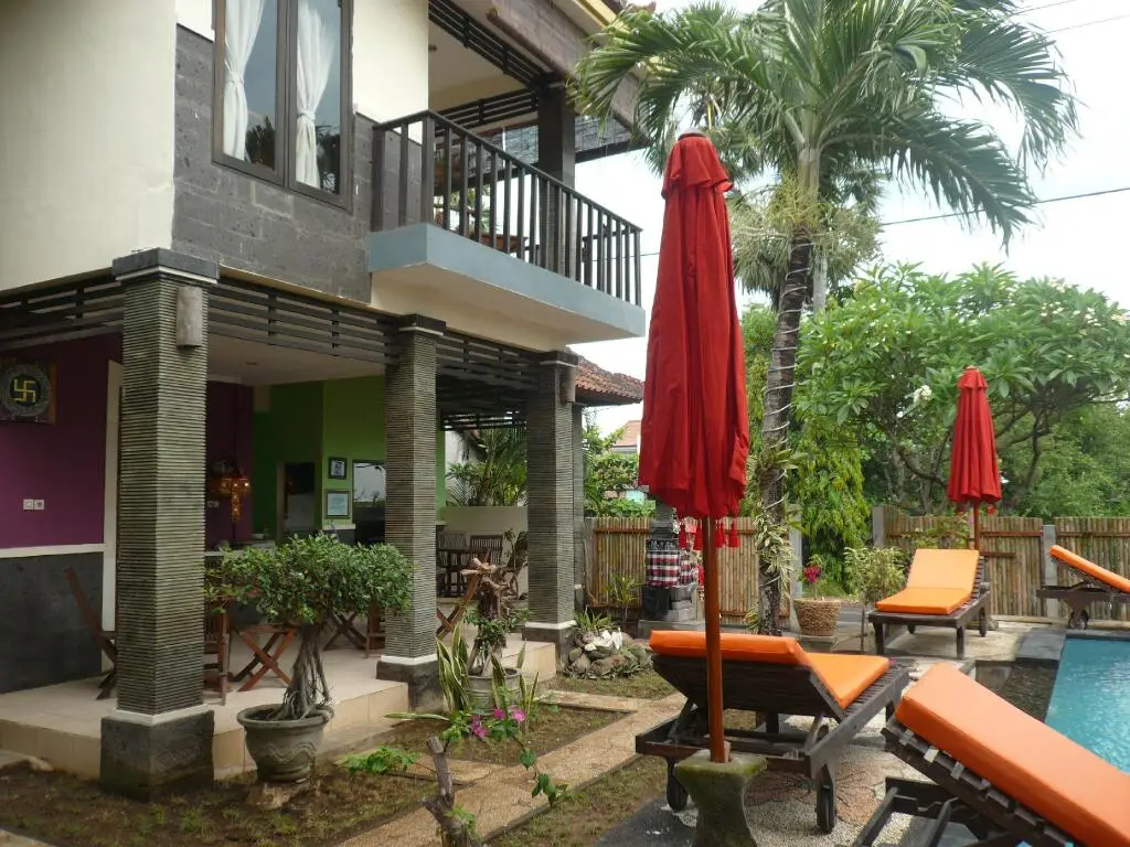Пурвакерти: Black Sand hostel Amed