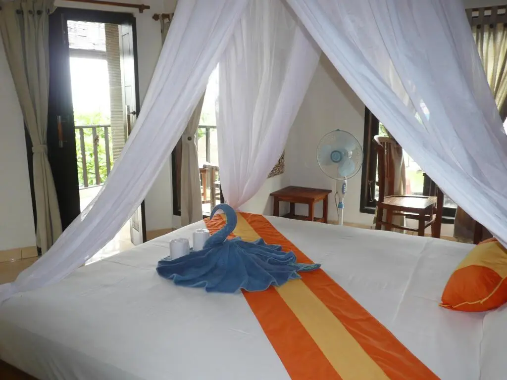 Пурвакерти: Black Sand hostel Amed
