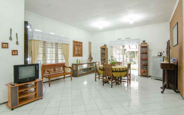 Бату: De Daunan Boutique Guesthouse, Gallery & Garden