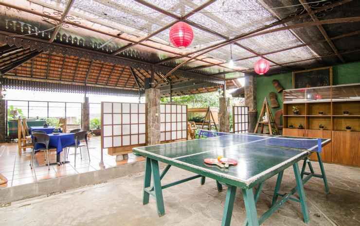 Бату: De Daunan Boutique Guesthouse, Gallery & Garden