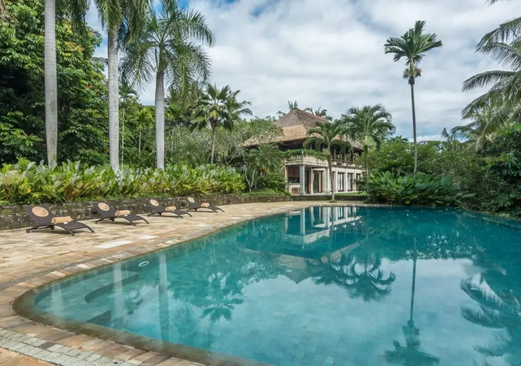 Сукавати: The Bali Purnati Center For The Arts
