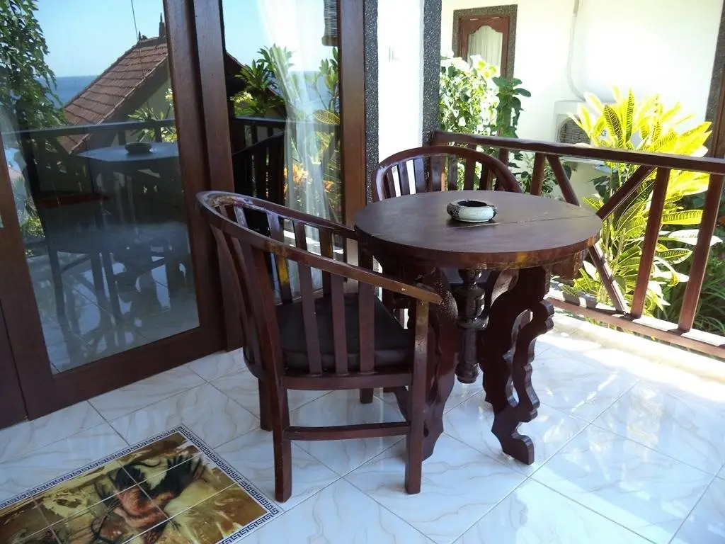 Бунутан: Warung Ary & Home Stay