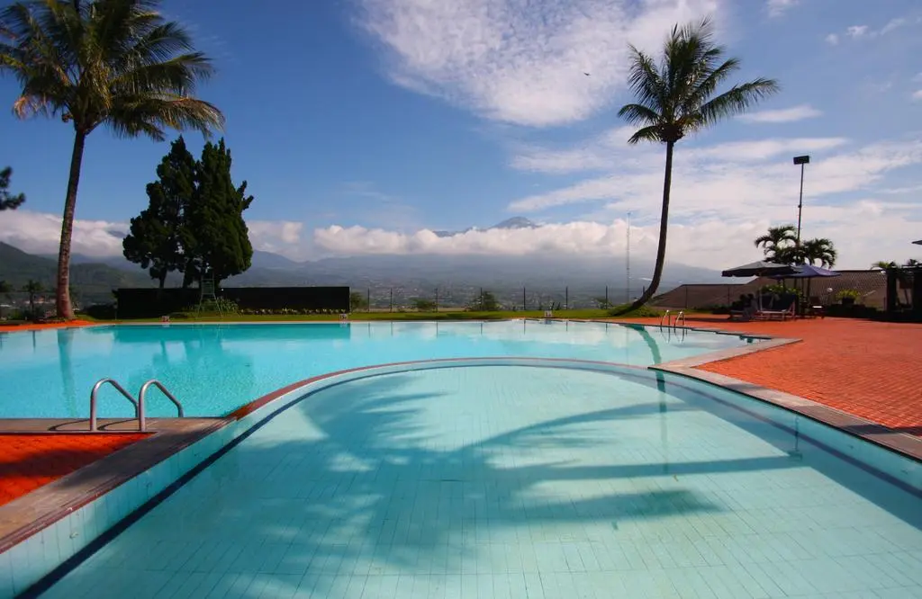 Бату: Kusuma Agrowisata Resort & Convention Hotel