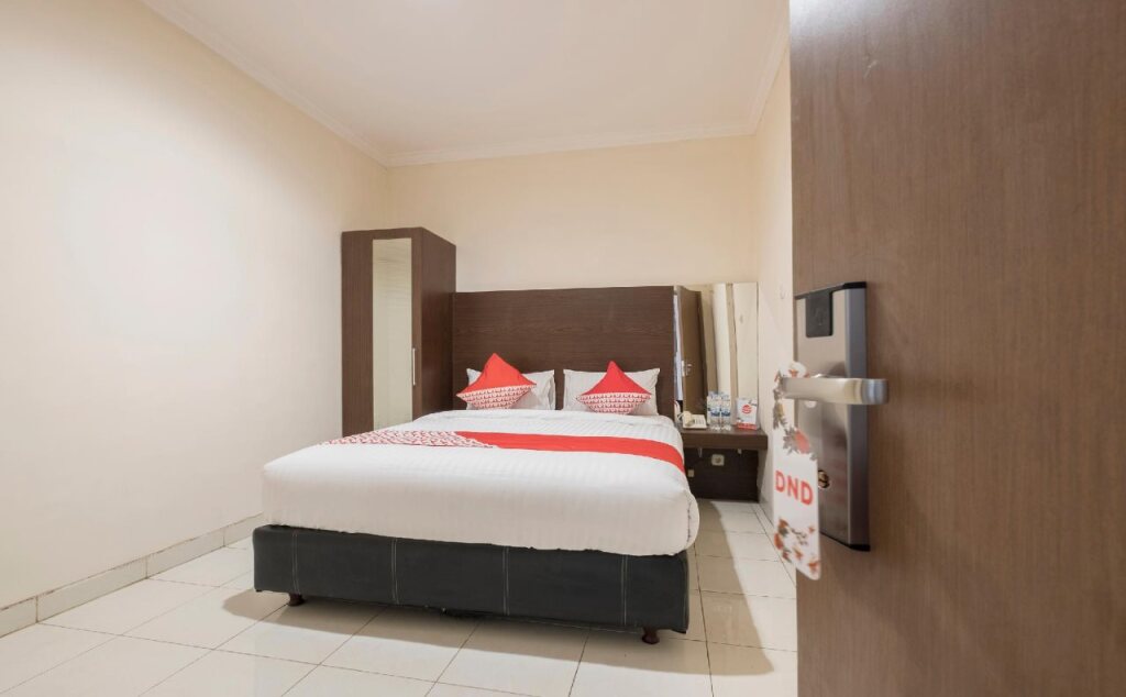 Макассар: OYO 317 New Legend Hotel