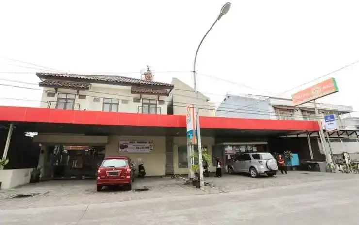 Макассар: 马卡萨托多普利马斯酒店(Hotel Toddopuli Mas Makassar)