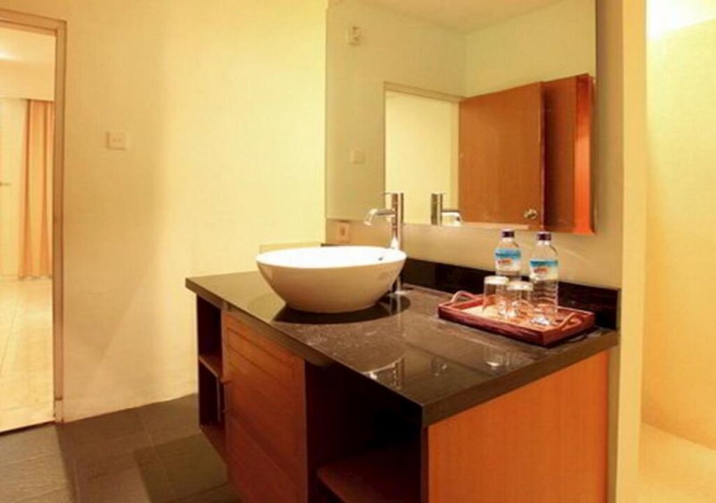 Матарам: Hotel Griya Asri