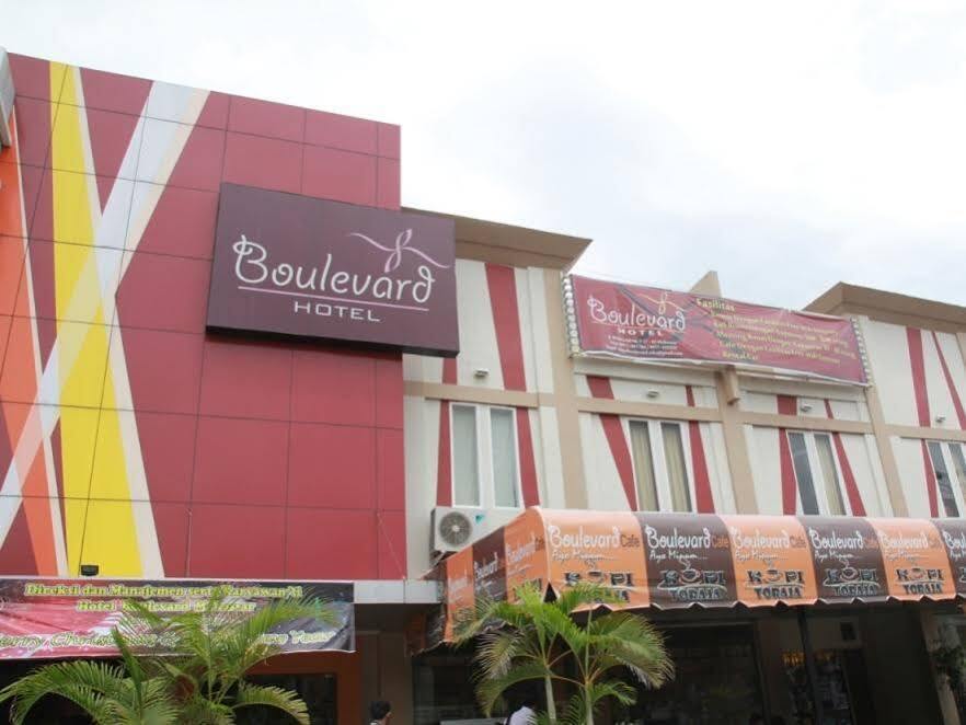 Макассар: Boulevard Hotel