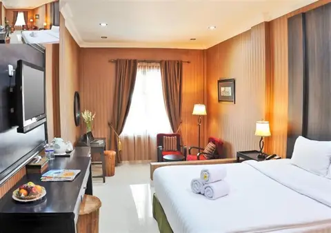 Cirebon Plaza Hotel — фото 1