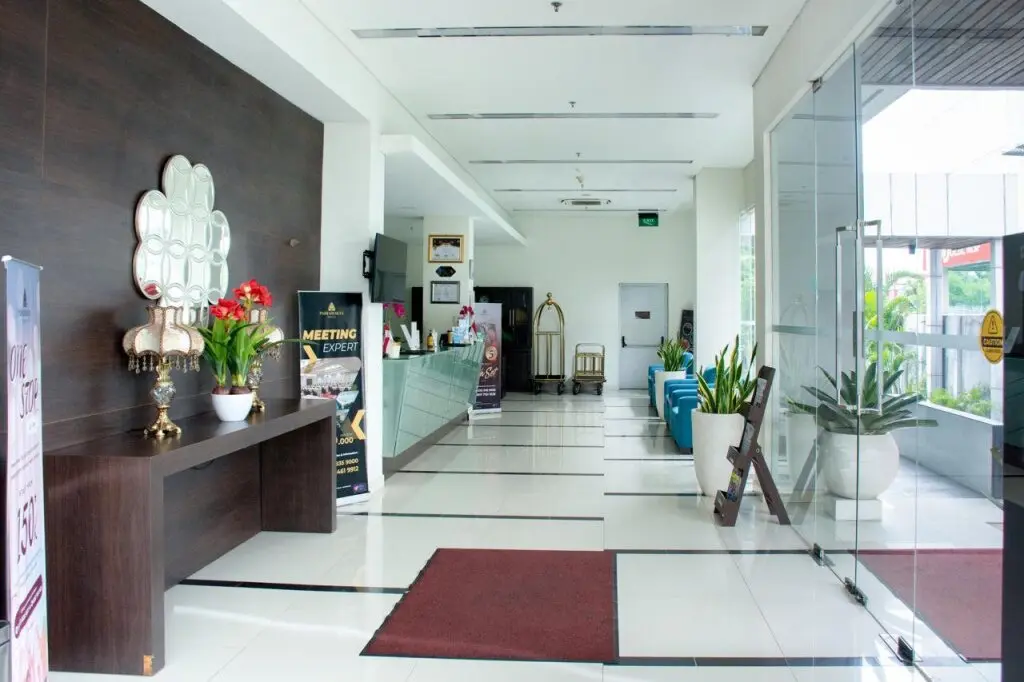 Богор: Padjadjaran Suites Hotel Bogor