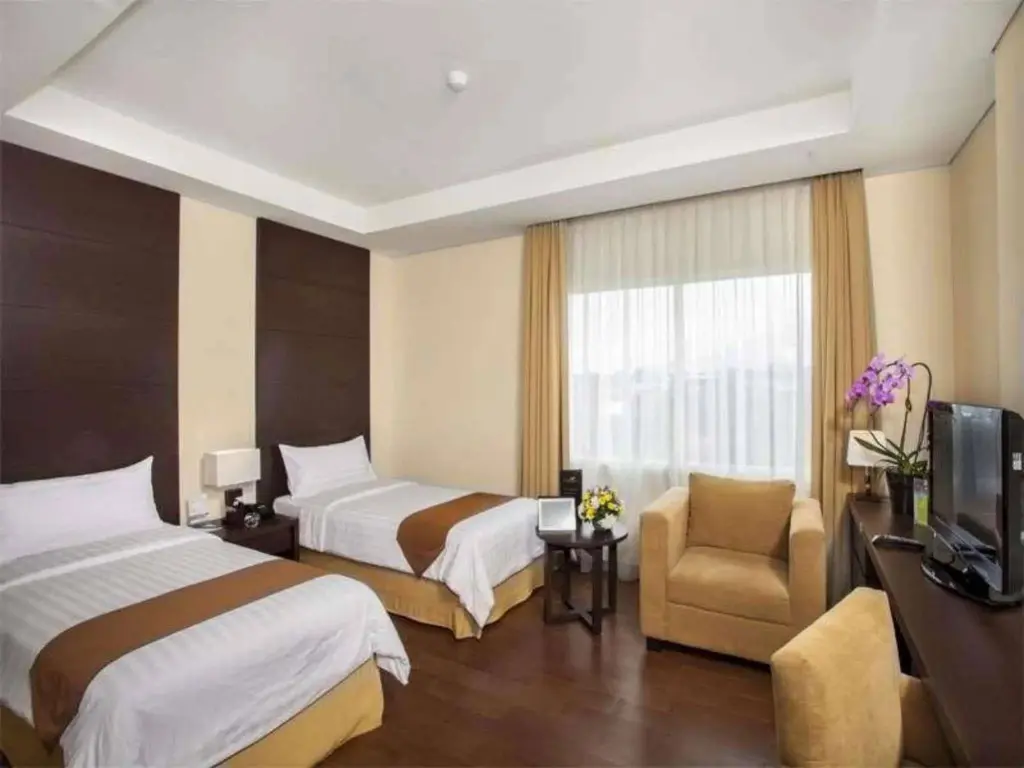 Богор: Padjadjaran Suites Hotel Bogor