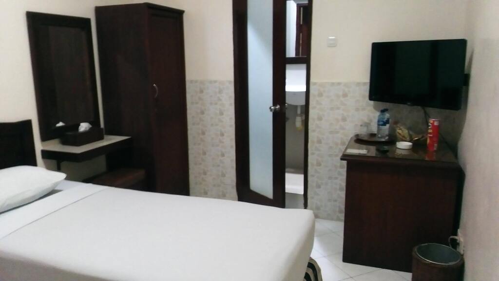 Макассар: Anging Mammiri Hotel