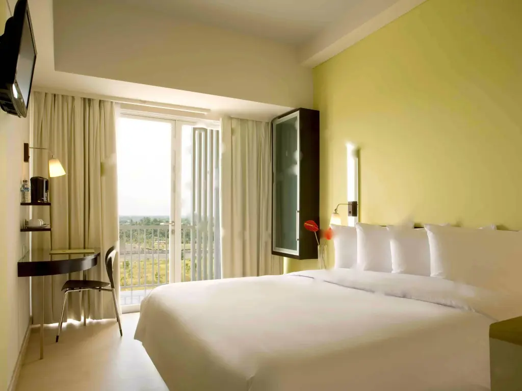 Южный Тангеранг: Hotel Santika BSD City Serpong