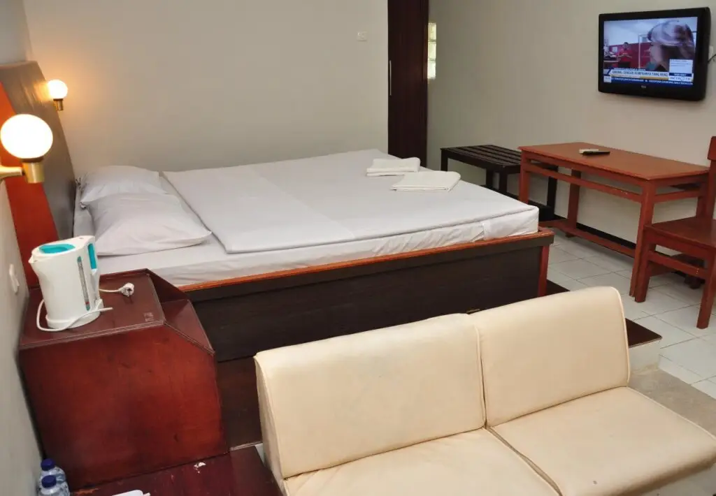Манадо: Minahasa Hotel