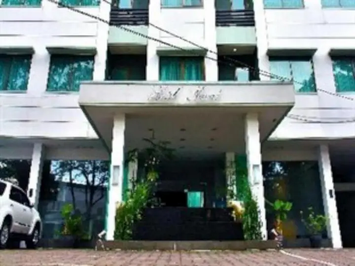 Бандунг: Hotel Naval