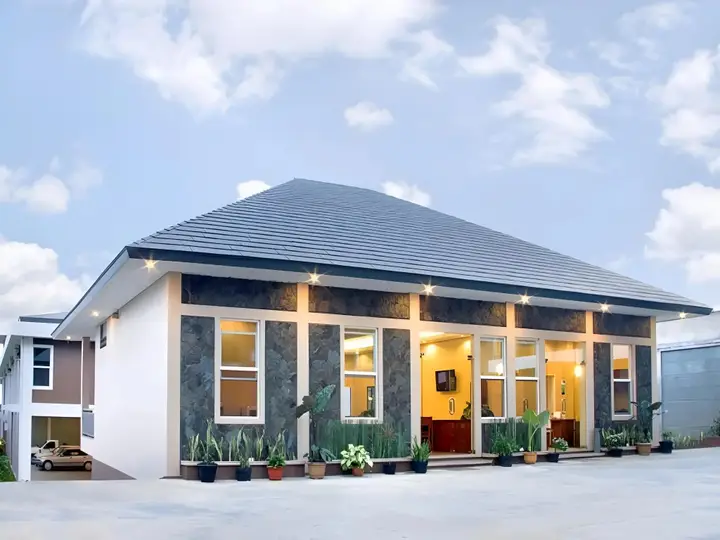 Бандунг: U Village Hotel and Villa