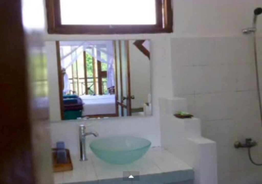 Лабуан-Баджо: Bajo Komodo Eco Lodge