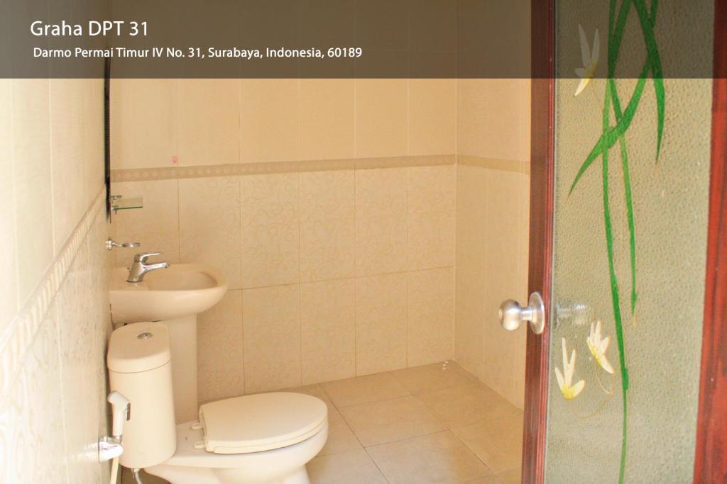Сурабая: Graha DPT 33 Hotel