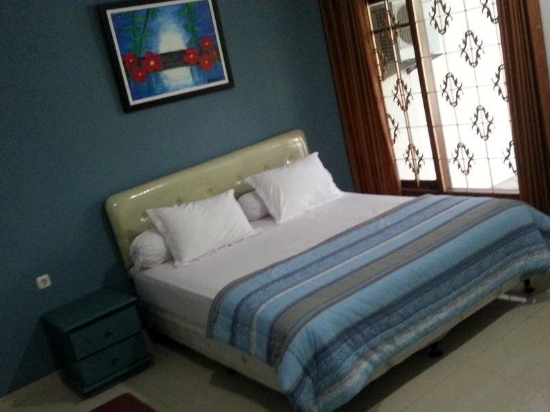 Сурабая: Homestay Kalijudan