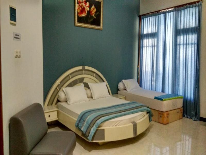 Сурабая: Homestay Kalijudan