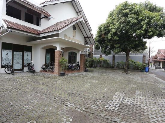Ngaglik: Rumah Kayen Family Homestay