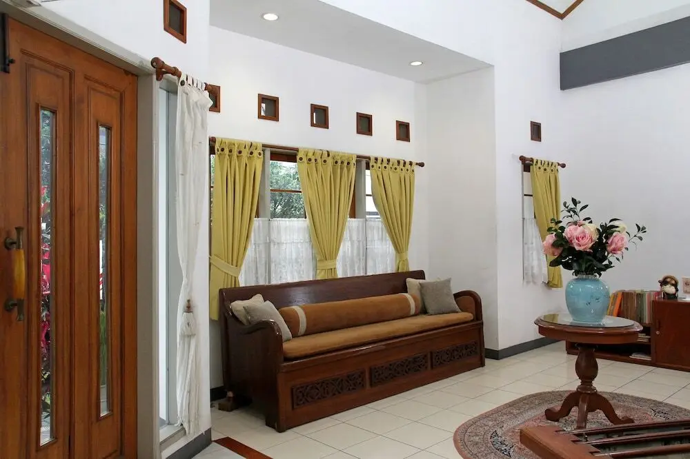 Бандунг: Rumah Asri Bed And Breakfast