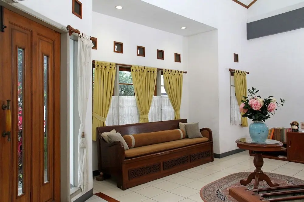 Бандунг: Rumah Asri Bed And Breakfast