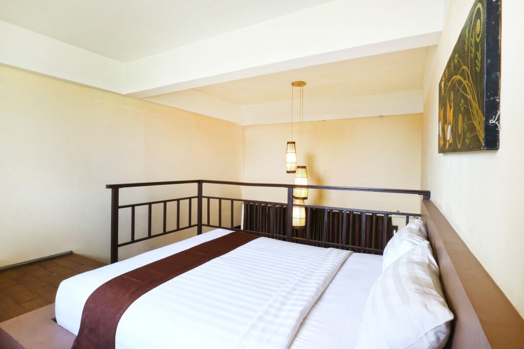 Падангсамбиан: Koi Hotel and Residence