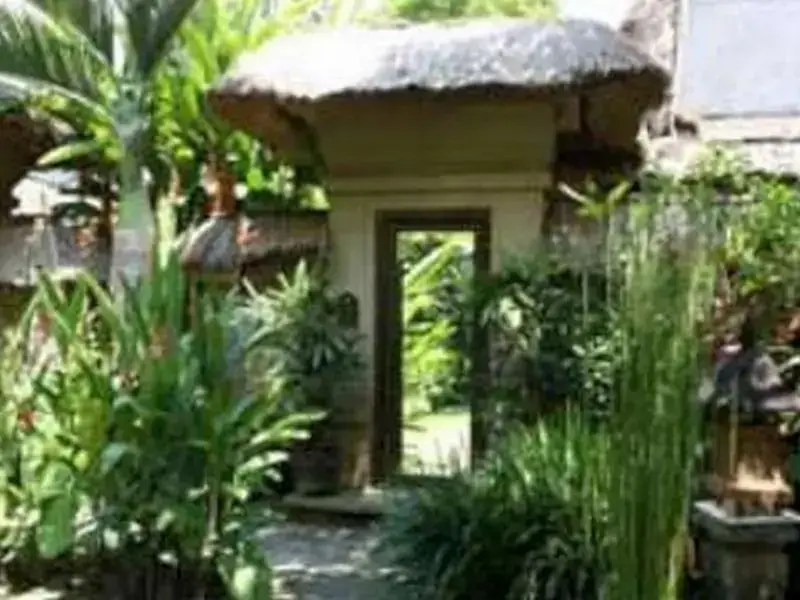 Убуд: Anom Cottages