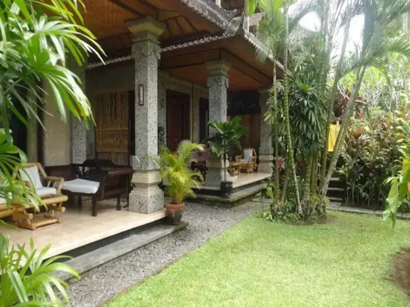 Убуд: Anom Cottages