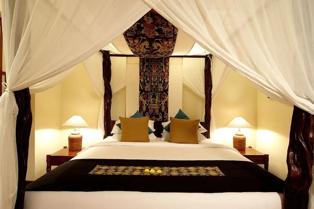 Беноа: The Longhouse, Jimbaran - Bali