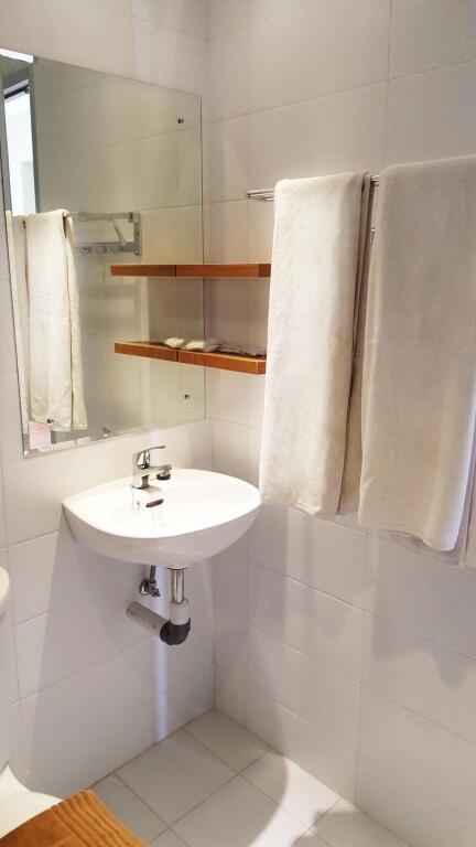 Джакарта: Centro City Service Apartment