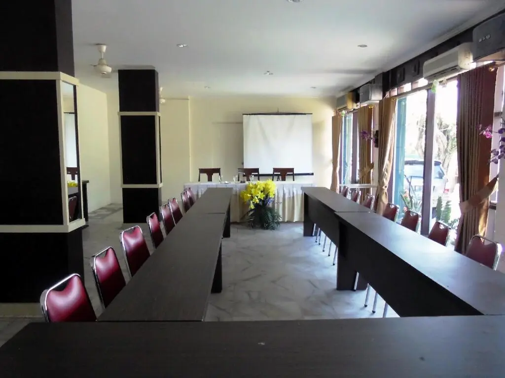 Танджунг Пинанг: OYO 2487 Sampurna Jaya Hotel