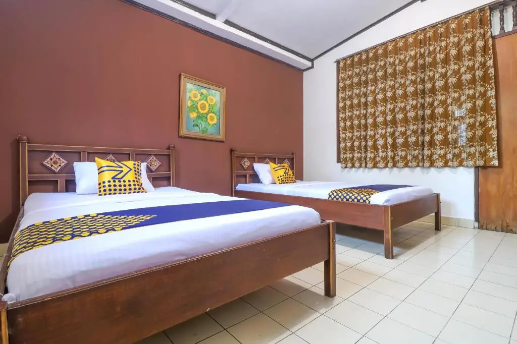Денпасар: OYO 1927 Hotel Candra Adigraha