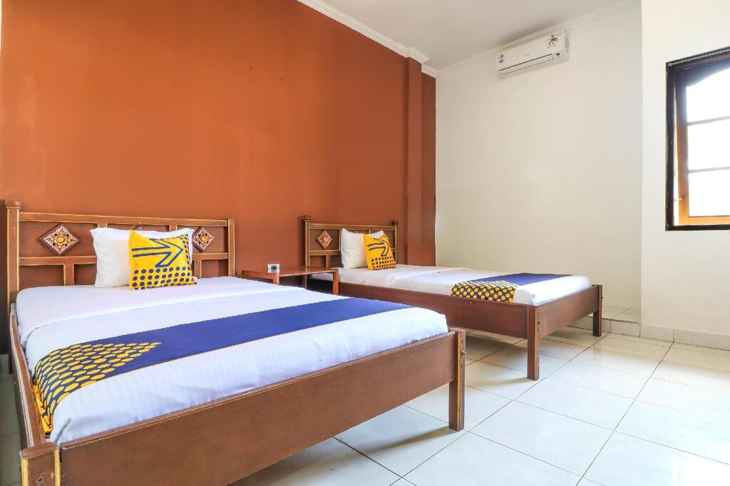 Денпасар: OYO 1927 Hotel Candra Adigraha