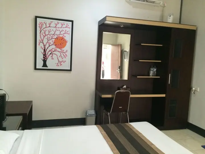 Матарам: Maktal Hotel Mataram