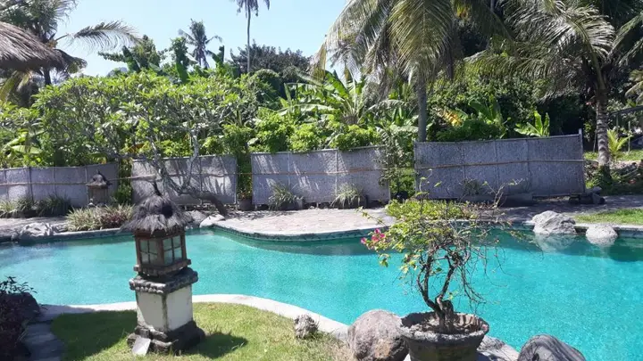 Канди Даса: Abalone Resort