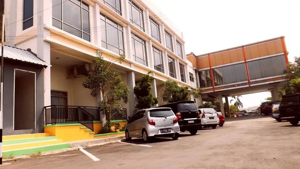 Пекалонган: Parkside Mandarin Hotel Pekalongan