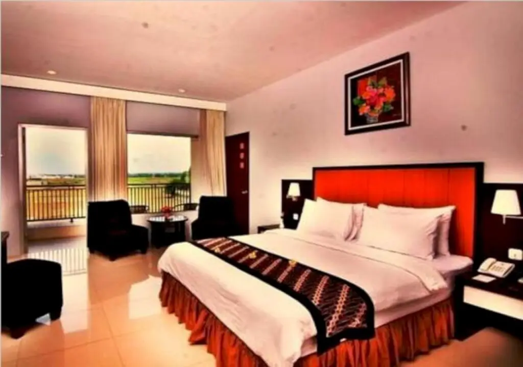 Пекалонган: Parkside Mandarin Hotel Pekalongan