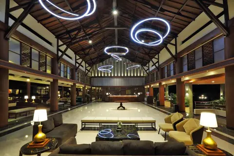 Lombok Raya Hotel — фото 1