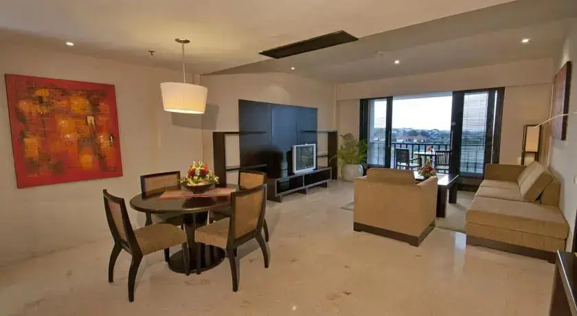 Беноа: Swiss-Belhotel Bay View Villa