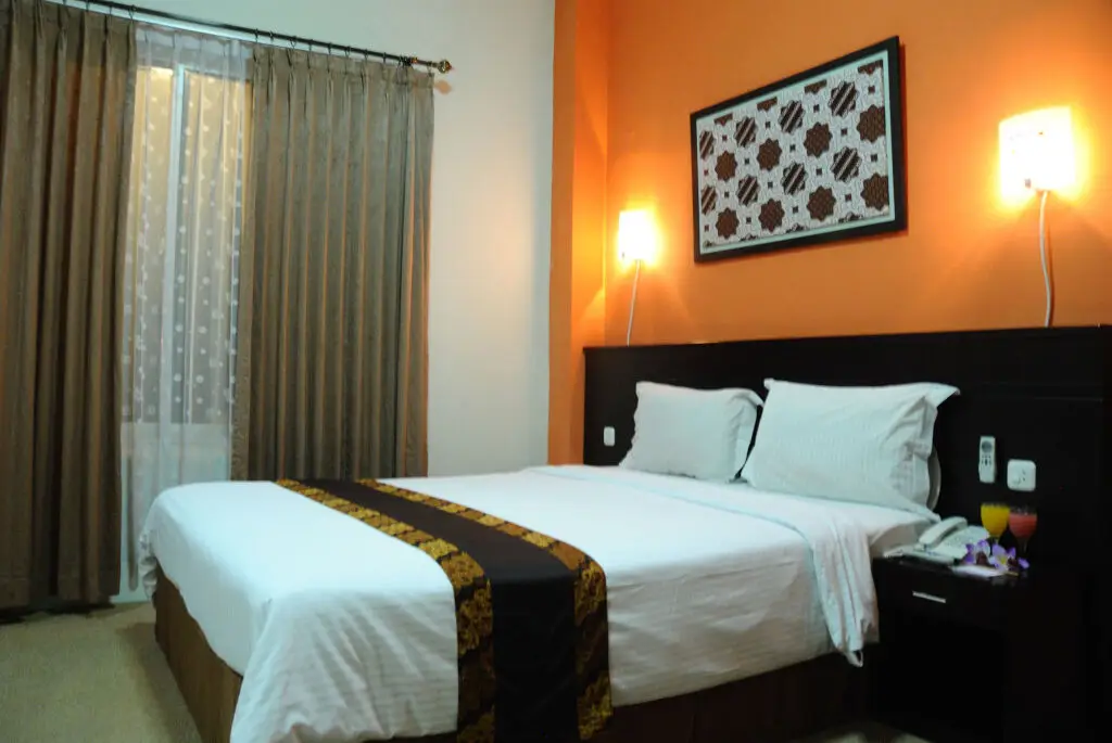 Депок: Hotel Aryuka